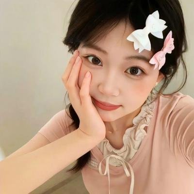 女孩舞步